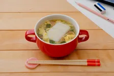 受験シーズンにぴったりの応援ごはん「クノール®すうぷもっちー®」。もう少し頑張りたい時の “もうちっと飯”に！