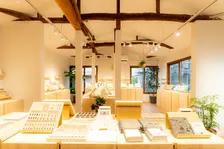 “はんこ沼”にハマる人続出　人気作家19人が集結「ハンコレ 吉祥寺」初の常設店がオープン