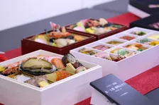 進化するトレンドおせち｜2027年大丸・松坂屋のおせち発表