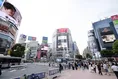 渋谷スクランブル交差点で偶然出会った「松下洸平×きゅうりのキューちゃ...