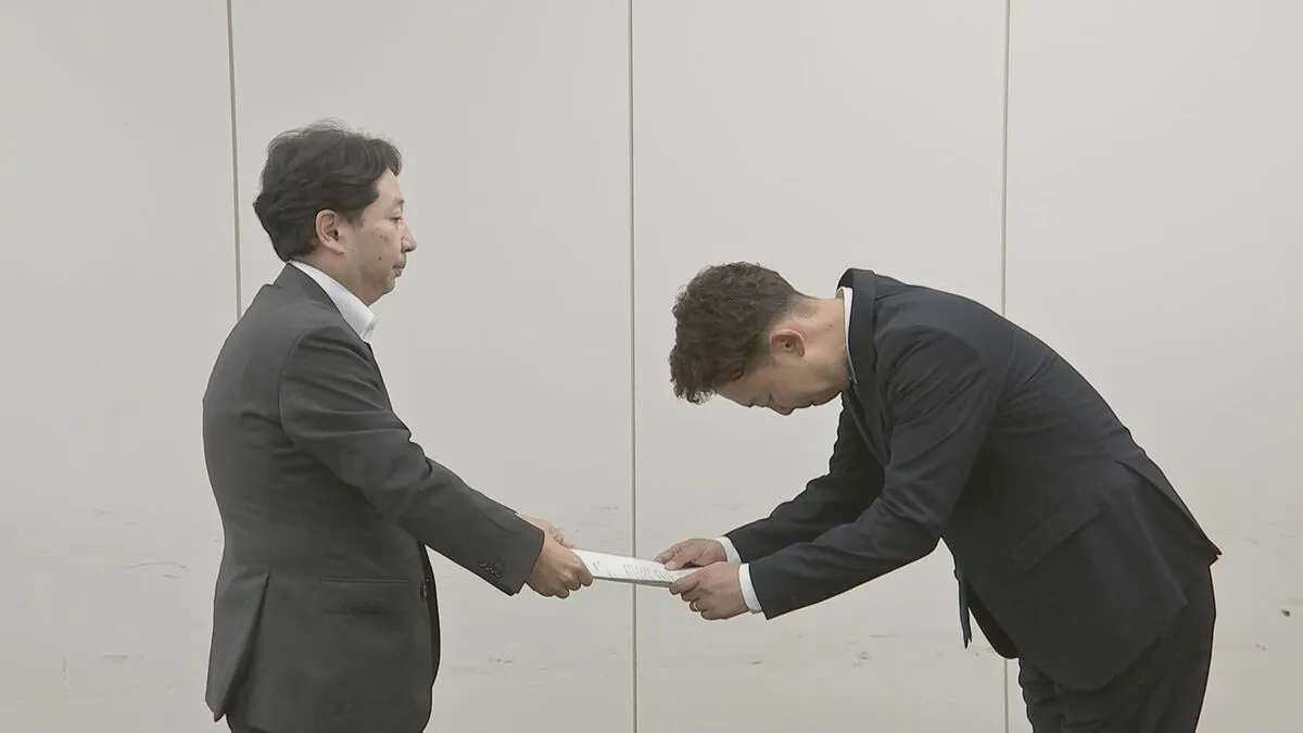 総務省が楽天モバイルに行政指導　少年3人による不正ログインによる情報漏洩の報告遅れを受けて