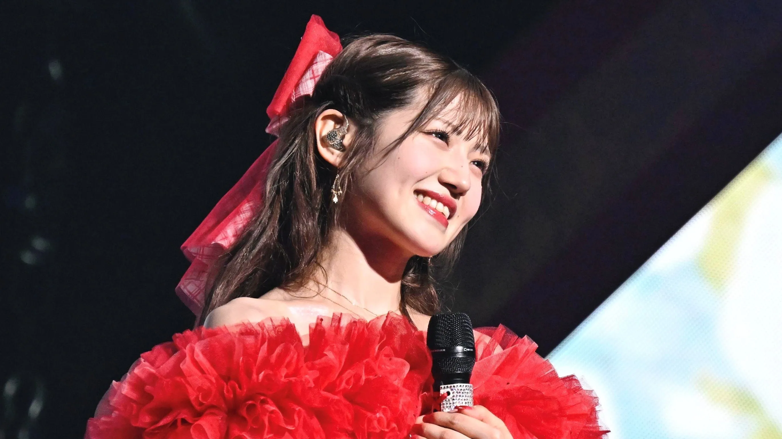 【AKB48・村山彩希】“シアターの女神”卒業コンサート　「14年間あっという間でした」「本当に楽しかった」「ちょっと寂しいんですけど、また新しい成長が出来るようこれからも頑張りたい」