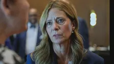 米オハイオ州知事選　民主党候補に男が突進　周囲の人がけが