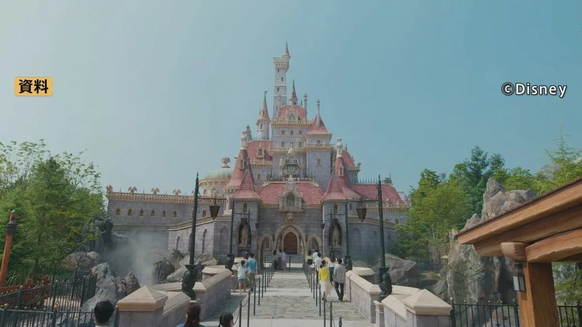 東京ディズニーランド「美女と野獣」で子どもが救急搬送　「安全ベルトが首にかかり苦しんでいる」と通報