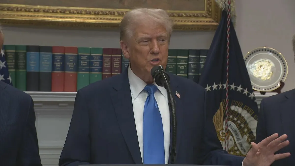 トランプ大統領 アセトアミノフェンと自閉症のリスク関連付け 妊婦に解熱鎮痛剤の使用控えるよう呼びかけ 米産婦人科学会は反論