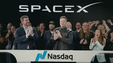 “史上最大規模”スペースXが米ナスダック市場に上場　約12兆円を調達　初値は公開価格を11％上回る
