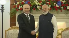 露プーチン大統領　印モディ首相と首脳会談　ウクライナ情勢めぐり「インドの尽力に感謝」両国の関係発展で一致