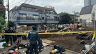 【速報】「窓割れるほどの衝撃音」　東京・北区の2階建て住宅で火事　3人けがか　現場近くで解体工事　ショベルカーがガス管に接触との情報も
