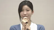約10年ぶりの舞台【 小倉ゆうか 】「呪われるんだったら私なのかな」ホラー出演の不安告白「お塩、お酒を入れたお風呂に入っています」対策も明かす