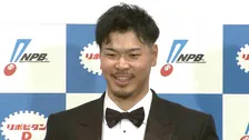 セMVPはT佐藤輝明！「しんどいときもありましたけど」圧倒的な得票数で獲得、パはHモイネロ ソフトバンク勢が2年連続【NPBアワード】