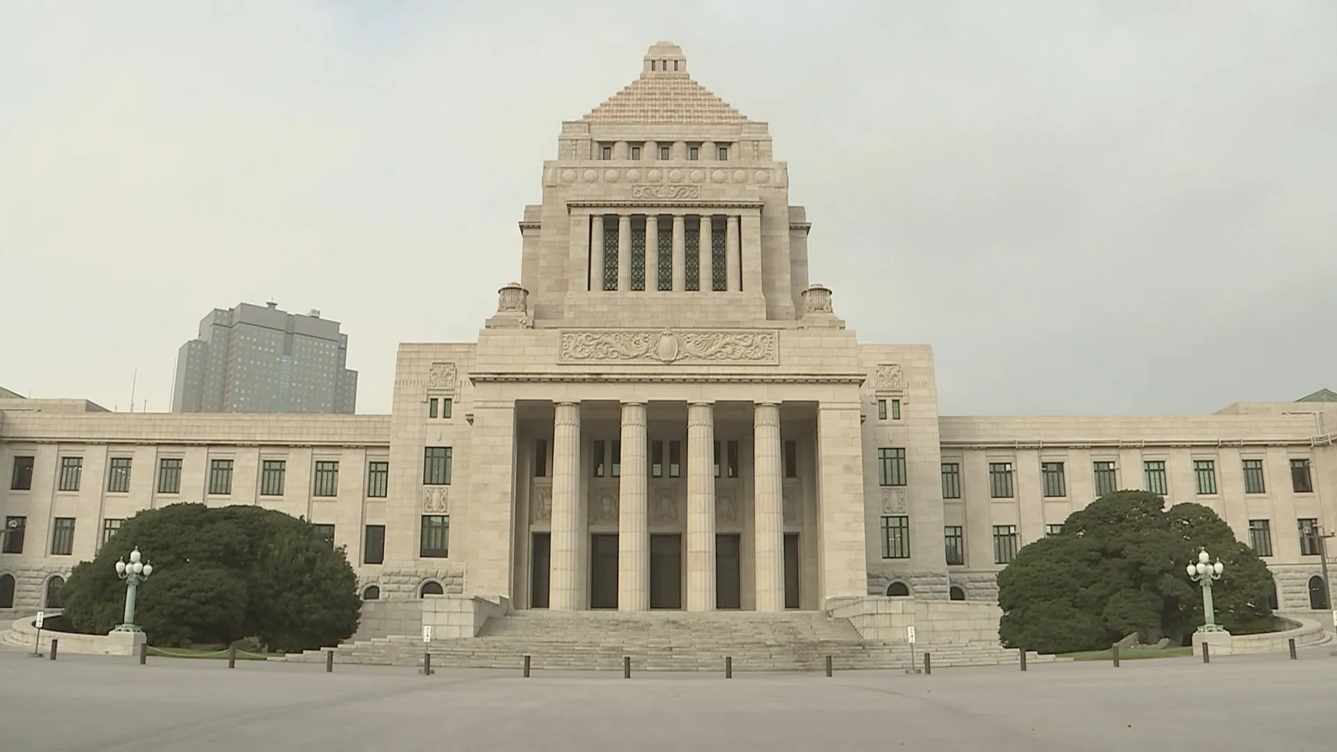 臨時国会きょう閉幕 政策活動費の全面禁止など政治改革3法案成立へ