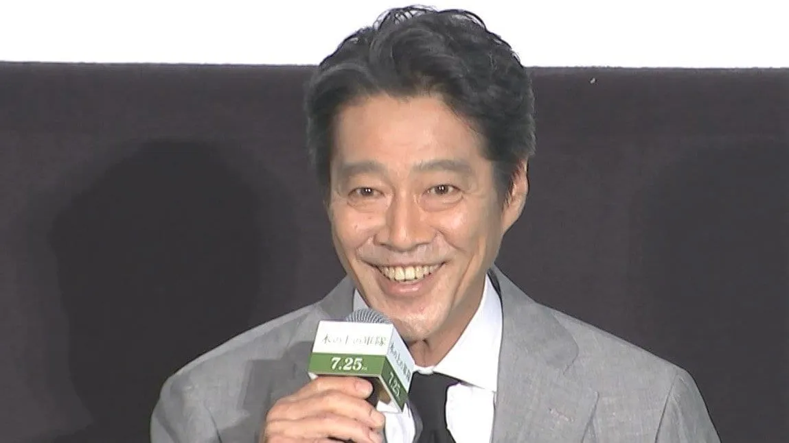 【堤真一】山田裕貴とW主演で木の上で生活「人間は順応するもの」　役に順応しすぎて現地の人を驚かせてしまう