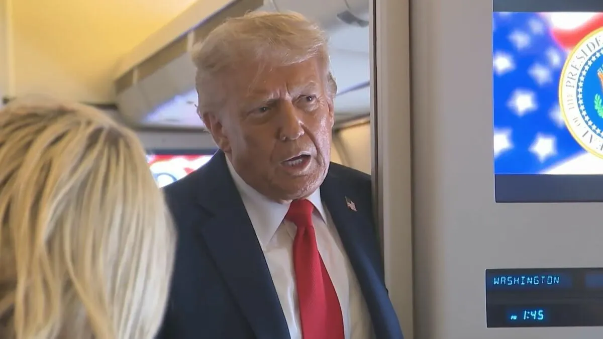 米・トランプ大統領　自らに批判的な放送局の免許取り消しに言及
