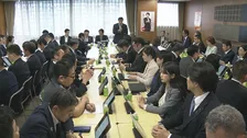 食料品の消費税「1％にすべき」意見あがらず　自民党の税制調査会で会合