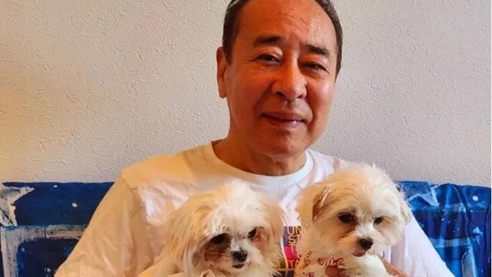 【モト冬樹】新しい保護犬のマルチーズを預かる「俺のそばから離れないマルモ」 トイレも完璧 “早く譲渡されそう”