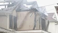 「隣の家の中から火が見える」千葉・船橋市で2階建て住宅が全焼　住人の60代夫婦と連絡とれず