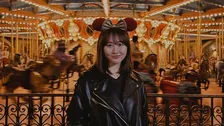【 本田望結 】　クリスマスシーズンの東京ディズニーシーを満喫 　ミニーマウスのカチューシャ×レザージャケット姿を公開