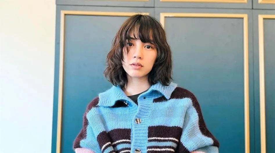 【のん】 「ニットが好きだから、そろそろ衣替えなの名残惜しい」 最新ショットに反響