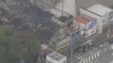 伊勢神宮近く「明倫商店街」火災 いまだ鎮火に至らず　住宅や店舗など58棟に被害