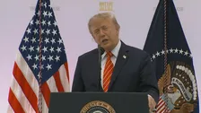 トランプ大統領　「SI」＝超知能の用語使わず　「AI」＝人工知能使用は「敵とみなす」