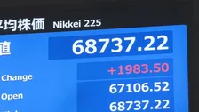 日経平均 一時1900円超値上がりで6万8000円台回復　AI・半導体関連に買い注文　8月中旬以来約1か月半ぶり