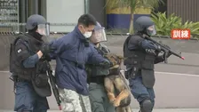 「東京サマーランド」でテロ対処訓練　拳銃を持った不審者が爆発物を仕掛けた想定　警視庁「『テロを許さない街づくり』を目的に官民一体のテロ対策を推進したい」