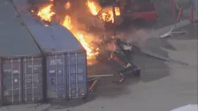 米ロサンゼルスで地元テレビ局の取材ヘリが墜落　地上にいた人を含む3人死亡 1人搬送