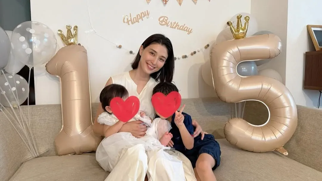 【 橋本マナミ 】息子と娘が「偶然が重なり同じ誕生日」「パパママ歴も5年生」家族の幸せ実感