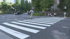 東京・文京区で軽乗用車が信号無視をして乗用車に衝突する事故 歩行者4人が巻き込まれ軽傷　軽乗用車は別の場所でも事故を起こし逃走中だったか