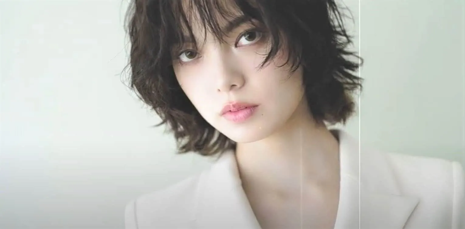 【 平手友梨奈 】 初の「ワンマンライブ」開催を発表 チケットは「前売 ¥0(ドリンク代別)」 終演後・投げ銭有り