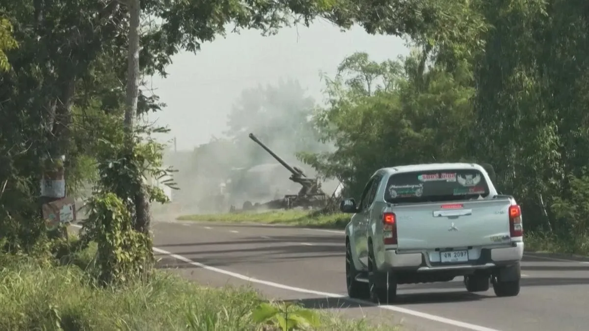 カンボジア国防省「タイ軍が毒ガス爆弾を使用」と非難　軍事衝突めぐる応酬激化
