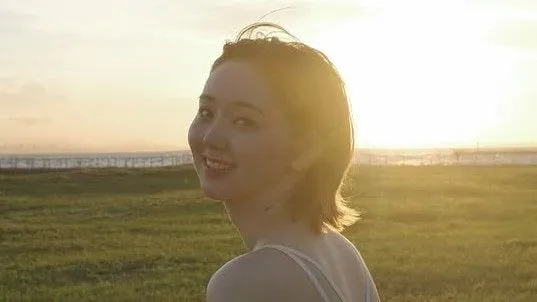 【江野沢愛美】事務所退所を報告　芸能界入りのきっかけは「大好きな倖田來未さんに会えるかもしれない」　18年前の写真も公開