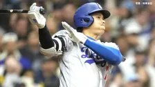 大谷翔平 今季初の1試合2本塁打となる26号！3点差の8回反撃のツーランに敵地は騒然 1点差に詰め寄る