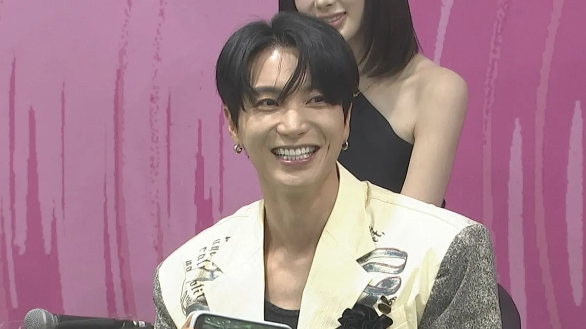 【SUPER JUNIOR・LEETEUK】「SMTOWN LIVE 2025 in TOKYO」会見で“記者の皆さんSUPER JUNIORのツアーも観に来て。スマホに収めましたから”
