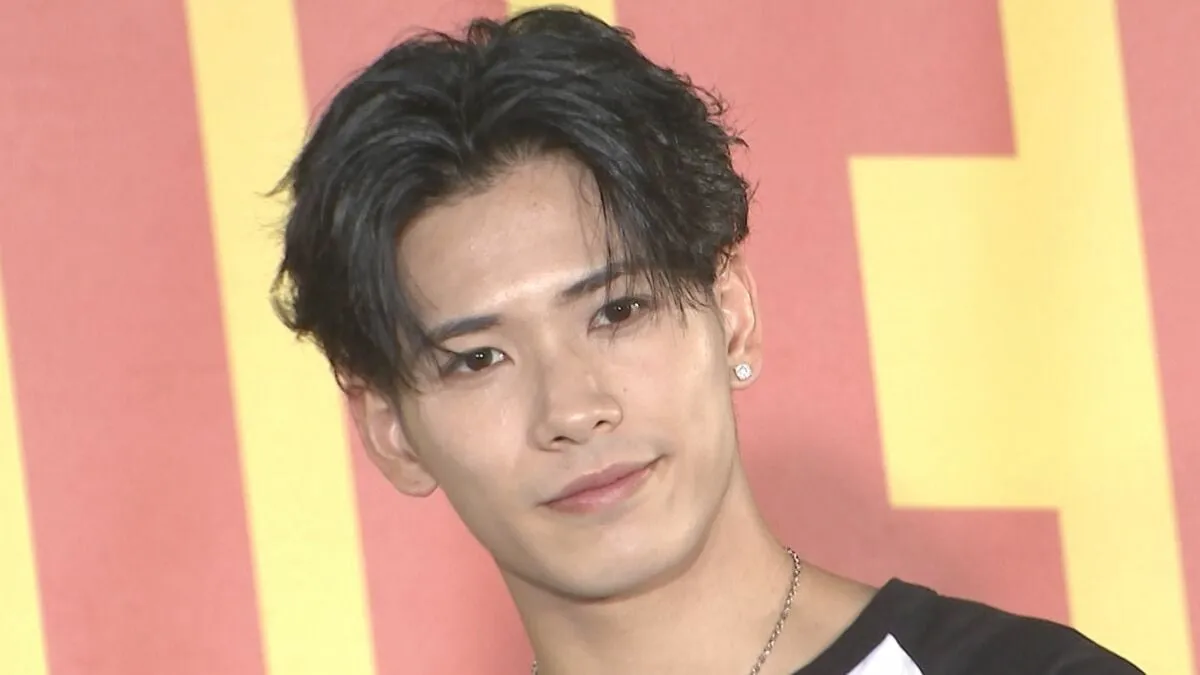 【 PSYCHIC FEVER・小波津志 】　1stフォトブックは　“ 第2の故郷 “　タイで撮影　流暢なタイ語も披露