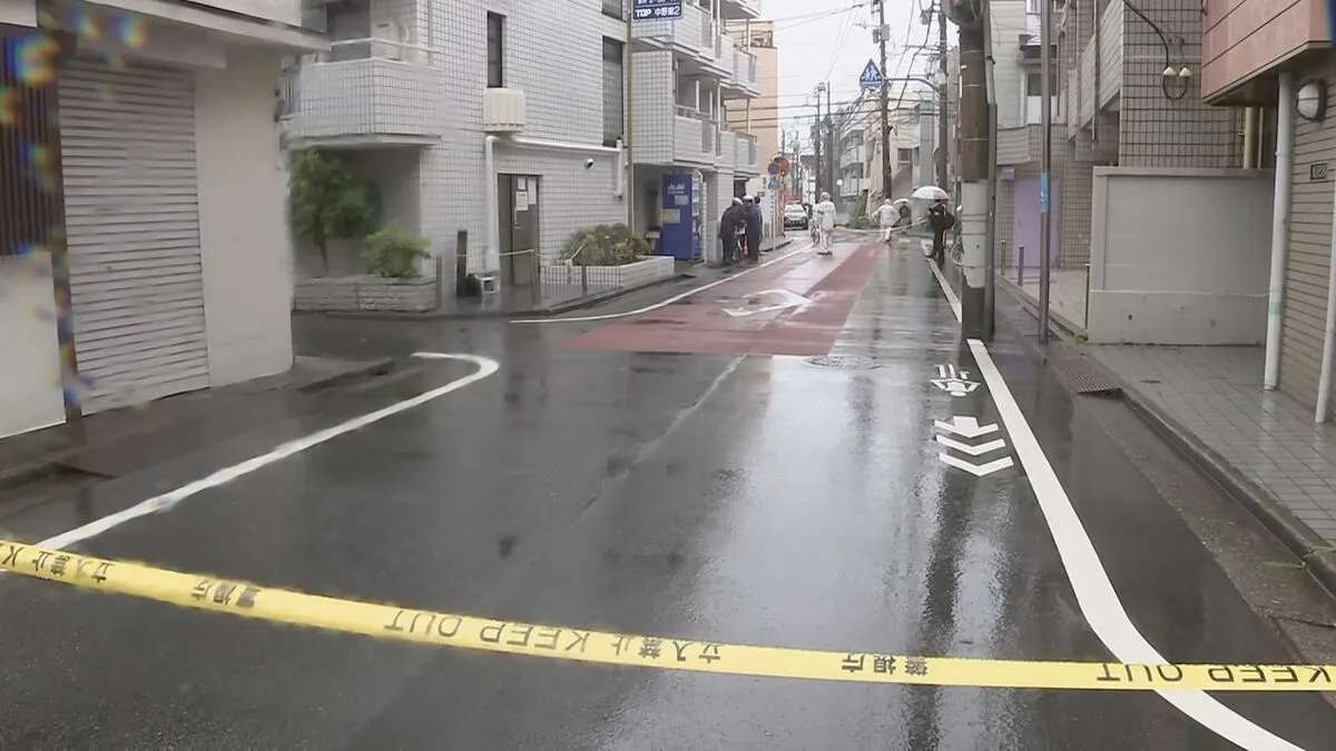 【速報】東京・中野区の路上で高齢女性が切りつけられたか　容疑者の男は全裸で刃物振り回し公務執行妨害疑いで現行犯逮捕　警視庁