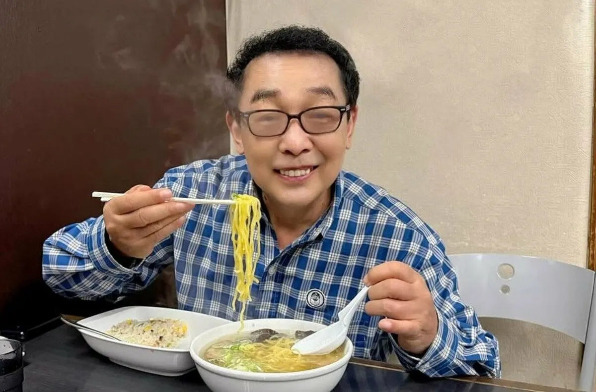 【 さだまさし 】 札幌訪問時の行きつけラーメン店 「塩ラーメンとチャーハン」 メガネ曇らせてもご満悦