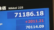 日経平均株価　一時2000円超の上昇　7万1000円台を回復