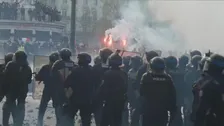フランス　大規模デモを受けマクロン大統領が演説「暴力には一切容赦しない」「今は団結と尊敬を」