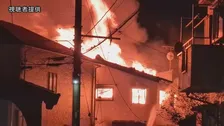 埼玉・狭山市で住宅6棟の火事 焼け跡から遺体発見　全焼の住宅に住む男性（70代）と連絡取れず