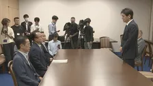 パワハラ認定の横浜市長に自民・公明・立民が共同で辞職申し入れ　市長は「今後の進むべき道について考えたい」