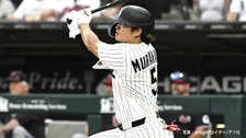 村上宗隆 27試合連続出塁！無安打も堅実な守備でチーム支える カスティーヨが移籍後初勝利 7回無失点10K 地区Vに新たなピース