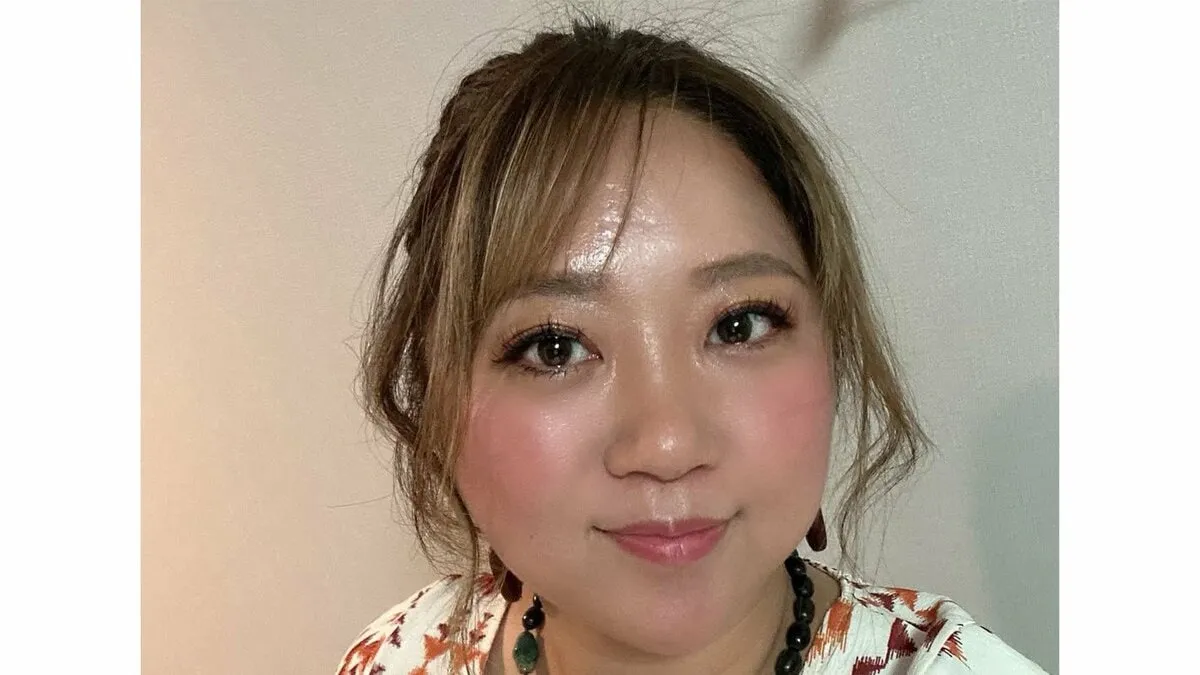 【 美奈子 】　釣り＆キャンプ　GWを子どもたちと満喫　「豪快に日焼けしたれんとゆづこゆ美奈子。夏先取り気分」
