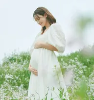 【 藤井サチ 】　第一子妊娠を公表　「かけがえのない奇跡に、夫婦共に深い喜びと感謝」「出産は今秋頃を予定」　去年７月に一般男性と結婚