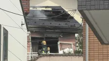 横浜市港北区で火災 焼け跡から2人の遺体 親子と連絡取れず
