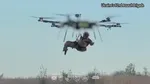 ウクライナ軍「世界初」ドローンで空から負傷兵を救出