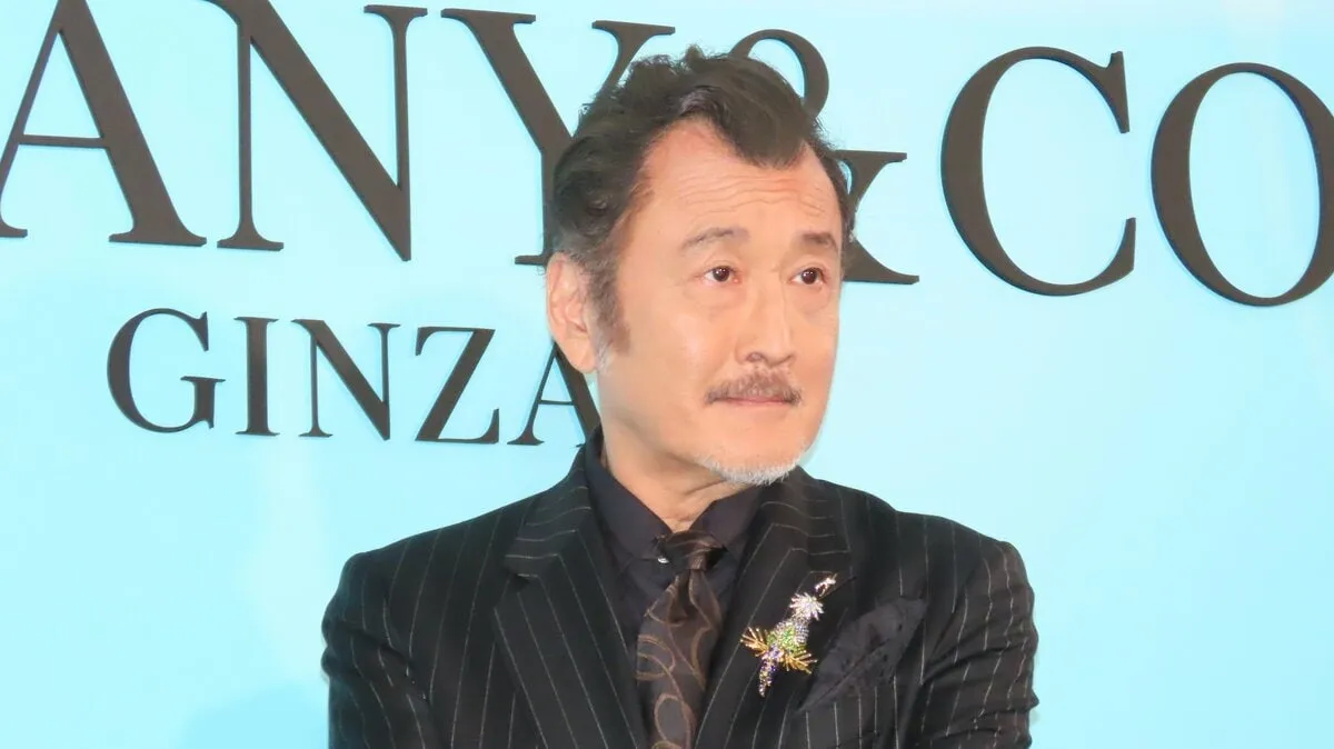 【吉田鋼太郎】次女の誕生を思わず初公表「0歳の次女を5日間ワンオペで子育てしています」