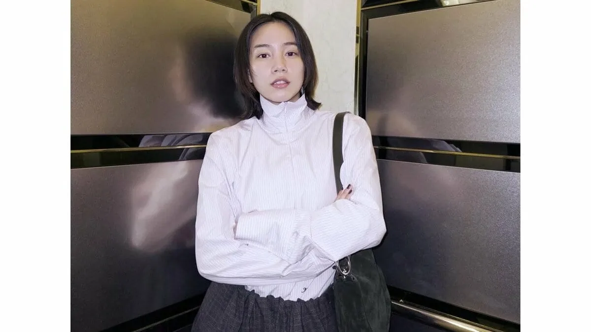 【 のん 】　秋の私服コーデを公開　新曲「GwGw」ミュージックビデオのオフショットも