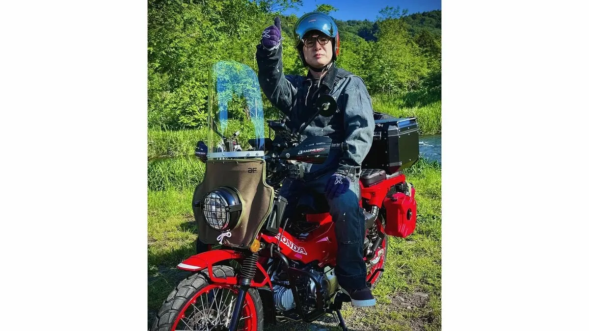 【 よゐこ・濱口優 】　愛車HONDAのハンターカブ（CT125）で大自然を満喫　「久しぶりのカブいいですね〜」「メチャクチャカックイイ」と反響続々