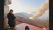 北朝鮮、金総書記がミサイルの固体燃料エンジン実験視察　新型ICBM「火星20型」に搭載か